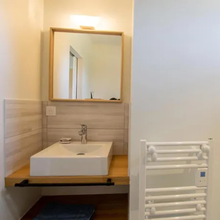 Kır Evi Confortable Avec Piscine Privee Et Jardin Clos En Dordogne - Fr-1-616-319 *